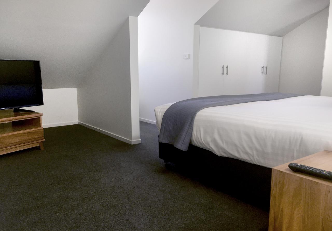 Sullivans Cove Apartments Хобарт Экстерьер фото A room at the hotel